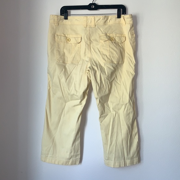 Y2K Route 66 Yellow Capris - Picture 3 of 4